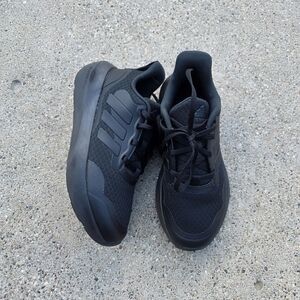 Adidas Cloudfoam  Black Sneakers Youth Unisex Size 4.5Y